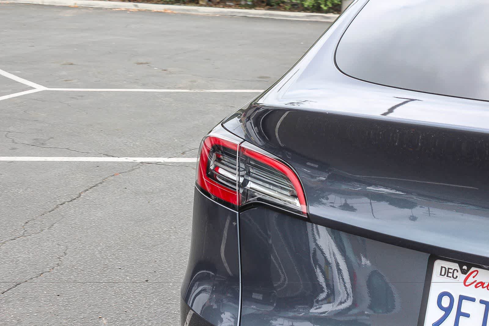 Used 2023 Tesla Model Y Long Range AWD/4WD image 8