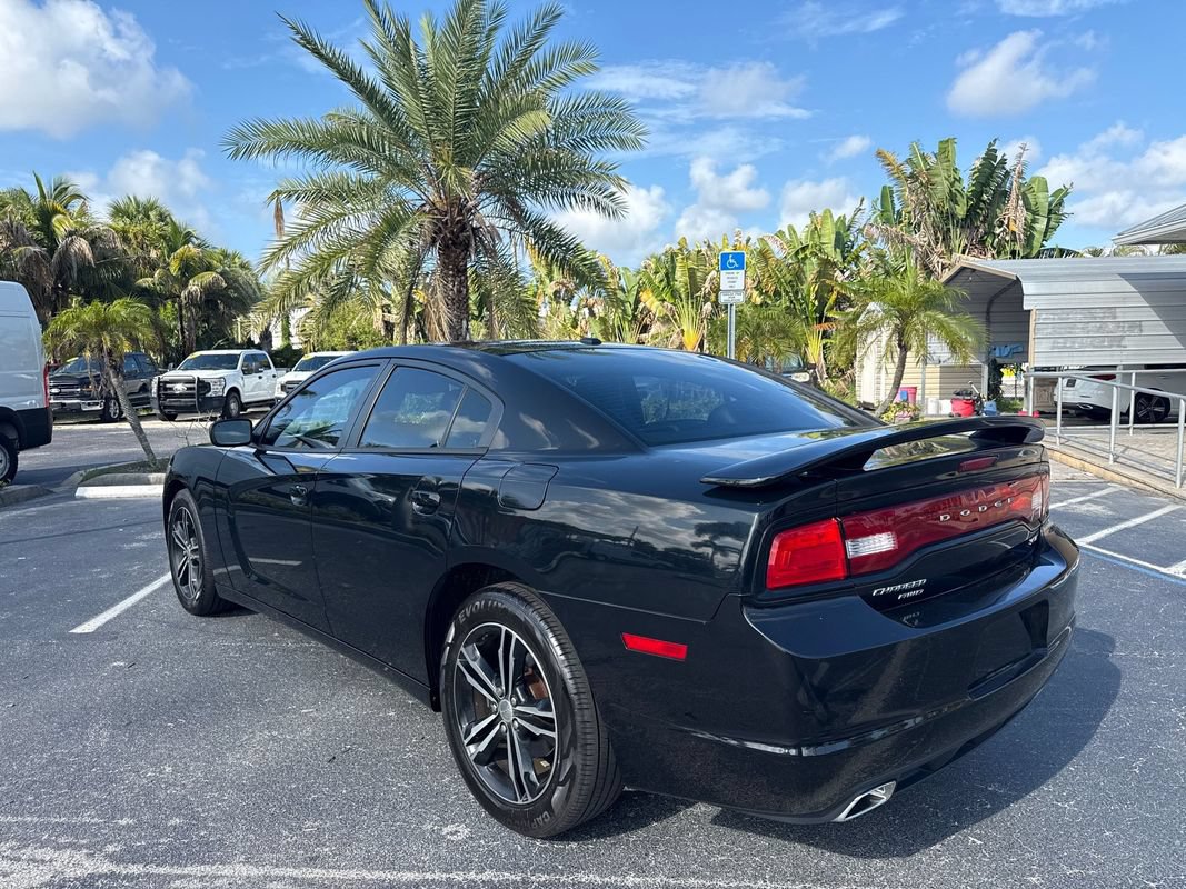 Used 2014 Dodge Charger SXT Plus AWD/4WD image 3