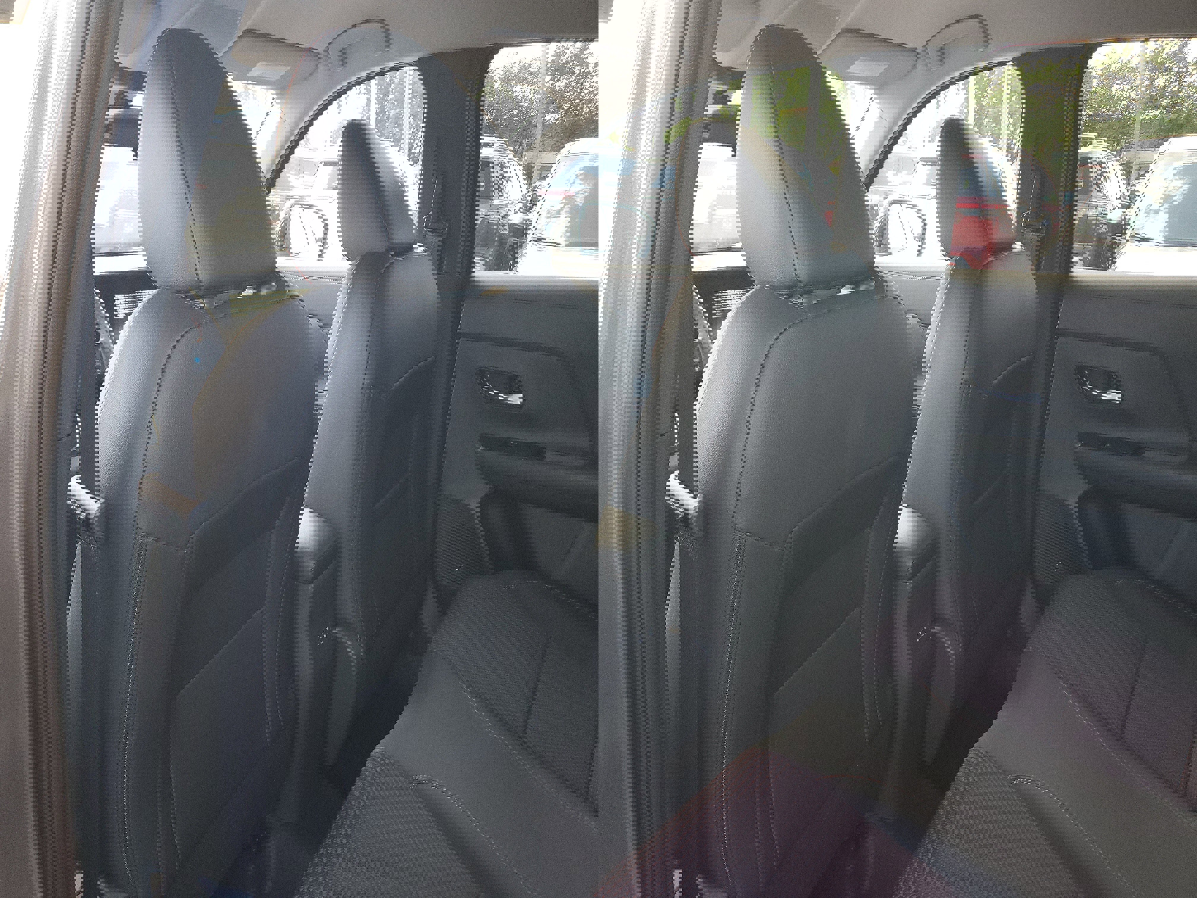 New 2026 Nissan Kicks SR image 16