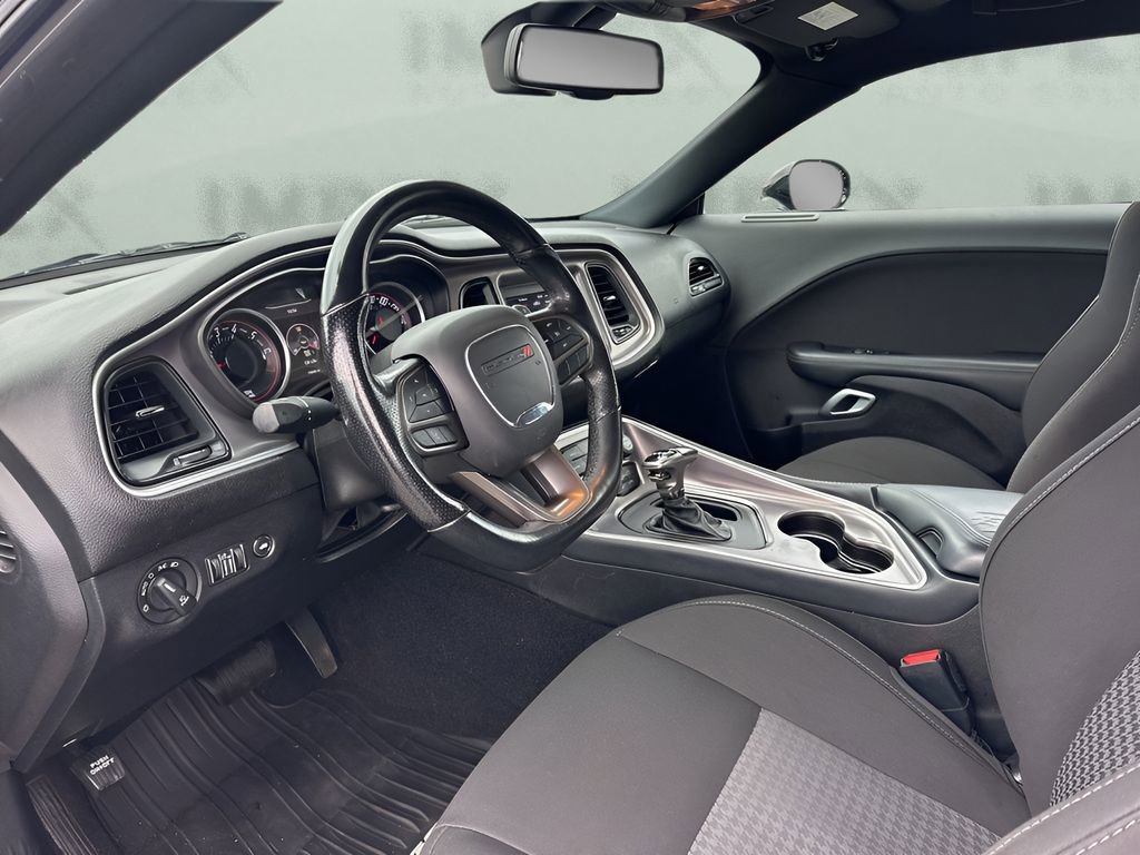 Used 2021 Dodge Challenger GT w/ Performance Handling Group image 9