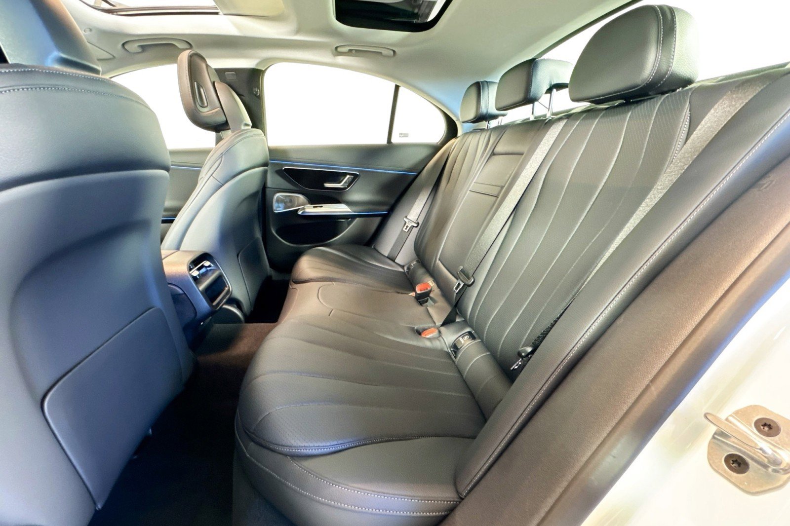 New 2026 Mercedes-Benz E 350 Sedan image 22