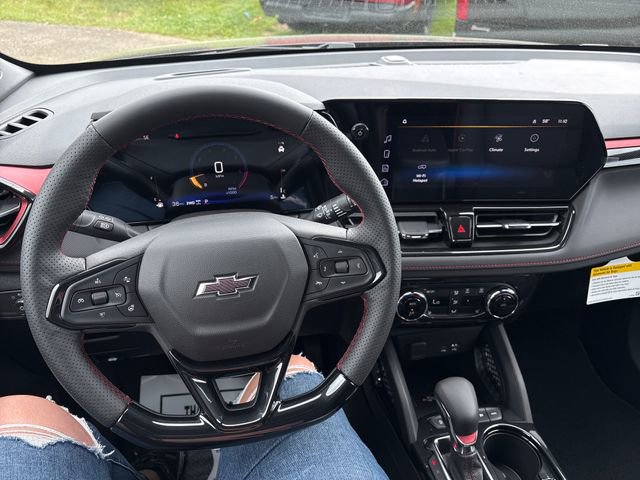 New 2026 Chevrolet TrailBlazer RS w/ Convenience Package AWD/4WD image 10