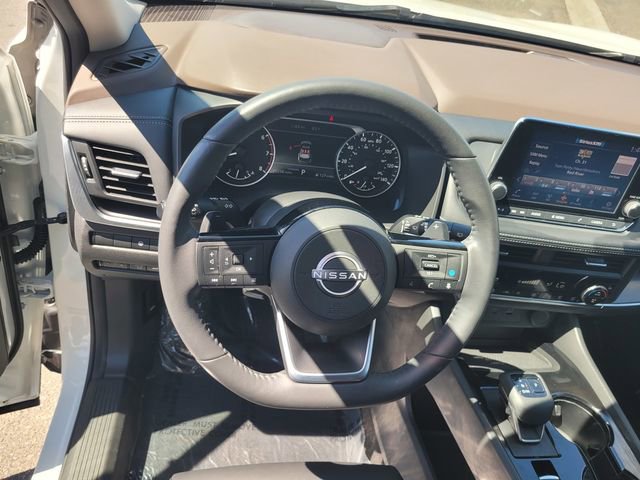 Certified 2023 Nissan Rogue SV w/ SV Premium B Package FWD image 30
