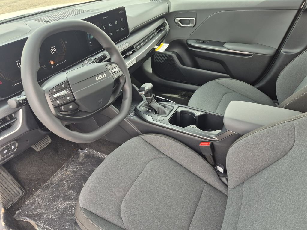 New 2026 Kia K4 FWD image 10