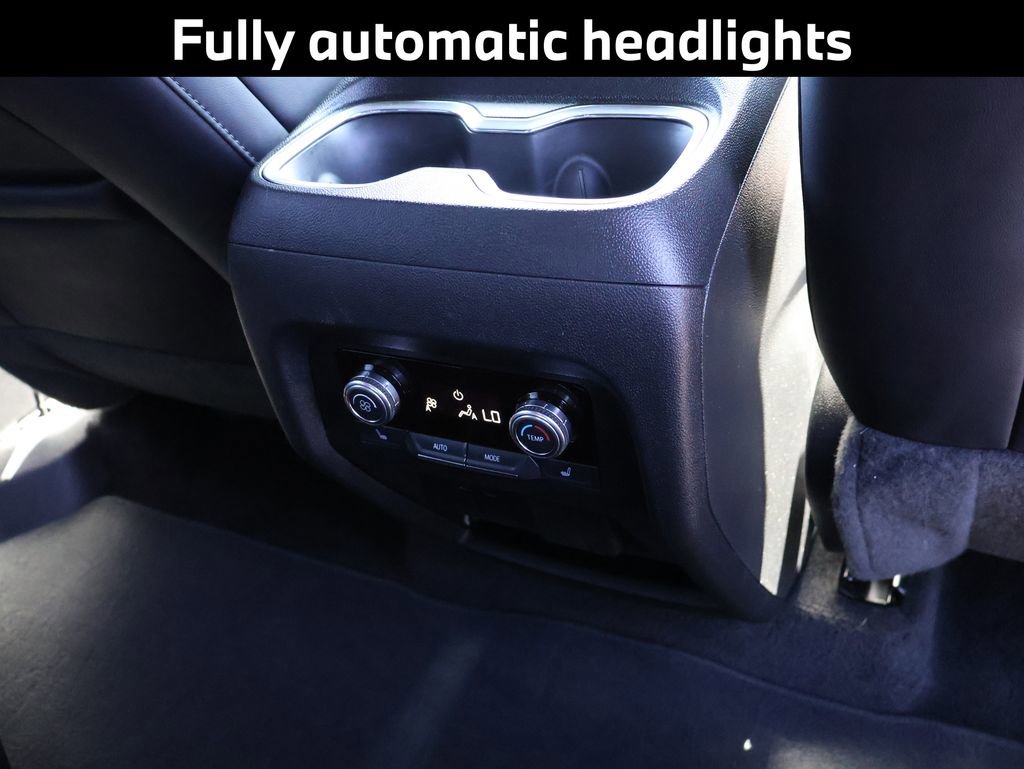 Used 2024 GMC Acadia Elevation w/ Luxury Package image 16