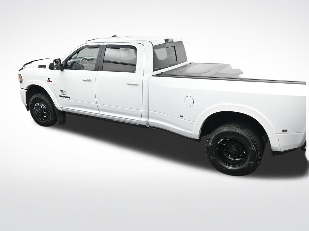 Used 2022 RAM 3500 Limited w/ Max Tow Package image 27