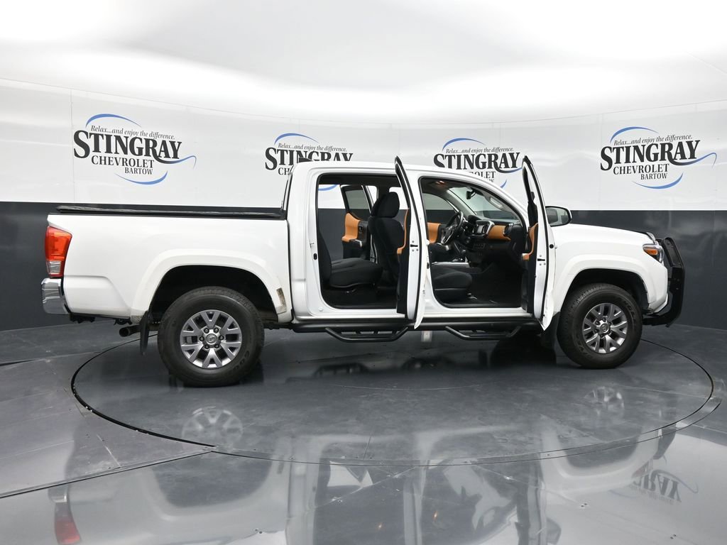 Used 2018 Toyota Tacoma SR5 AWD/4WD image 27