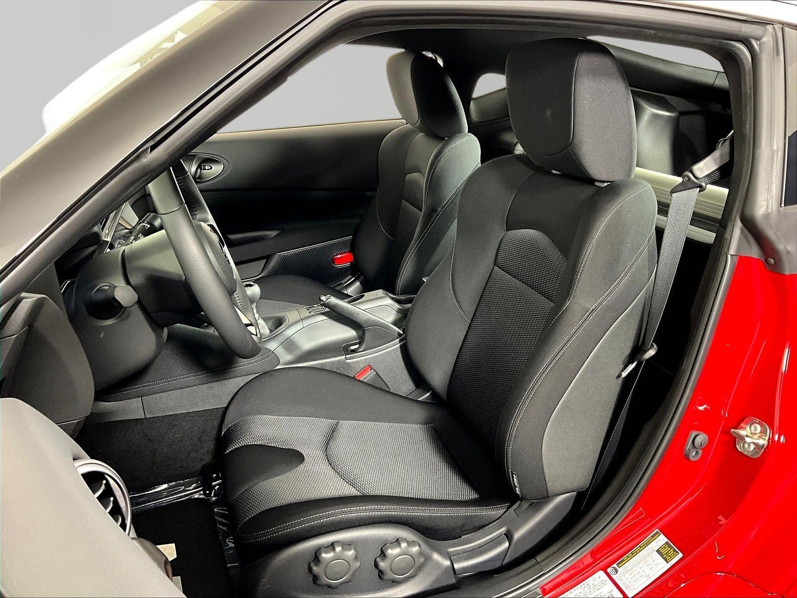Used 2026 Nissan Z Sport w/ Floor Mat Package RWD image 18