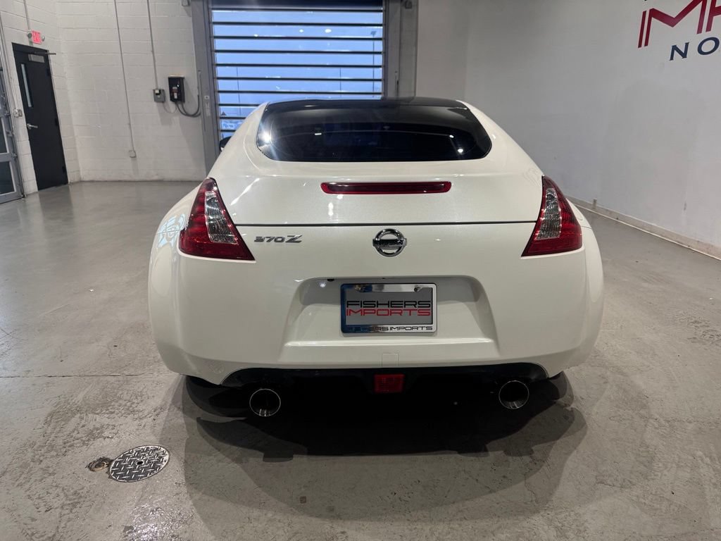 Used 2020 Nissan 370Z Coupe RWD image 6