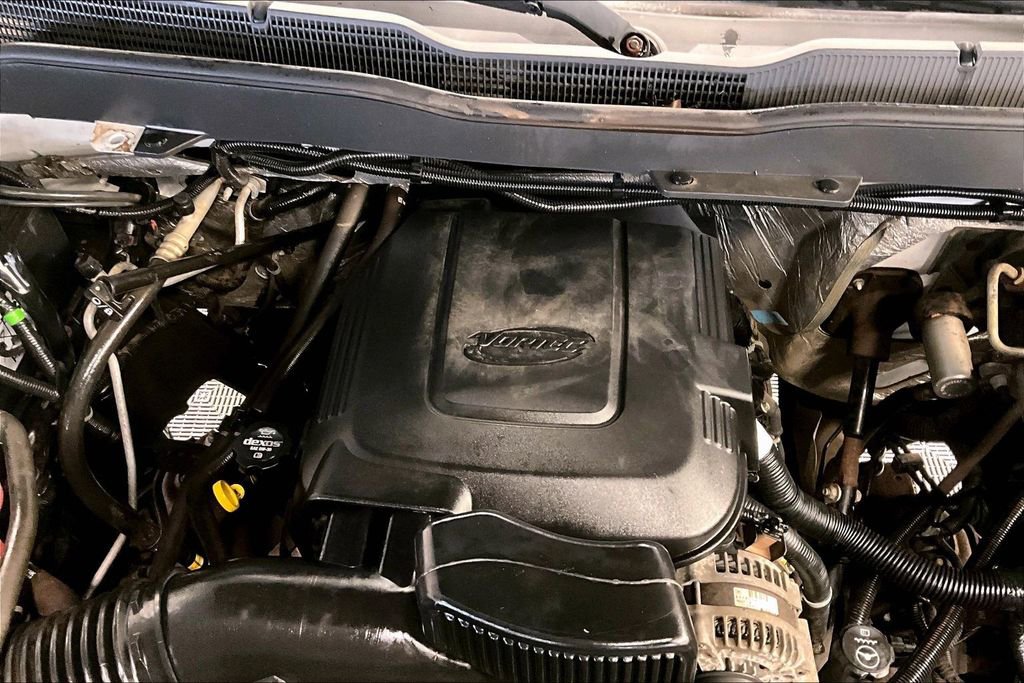 Used 2018 Chevrolet Silverado 2500 W/T w/ WT Convenience Package AWD/4WD image 31