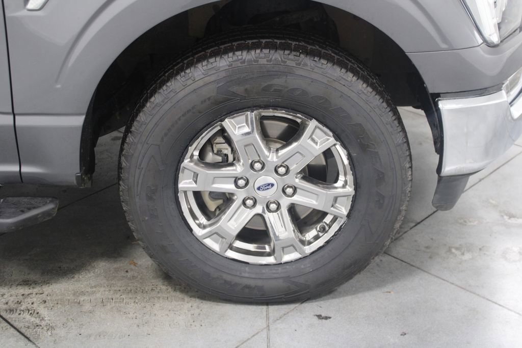 Used 2021 Ford F150 XLT w/ Equipment Group 302A High image 14