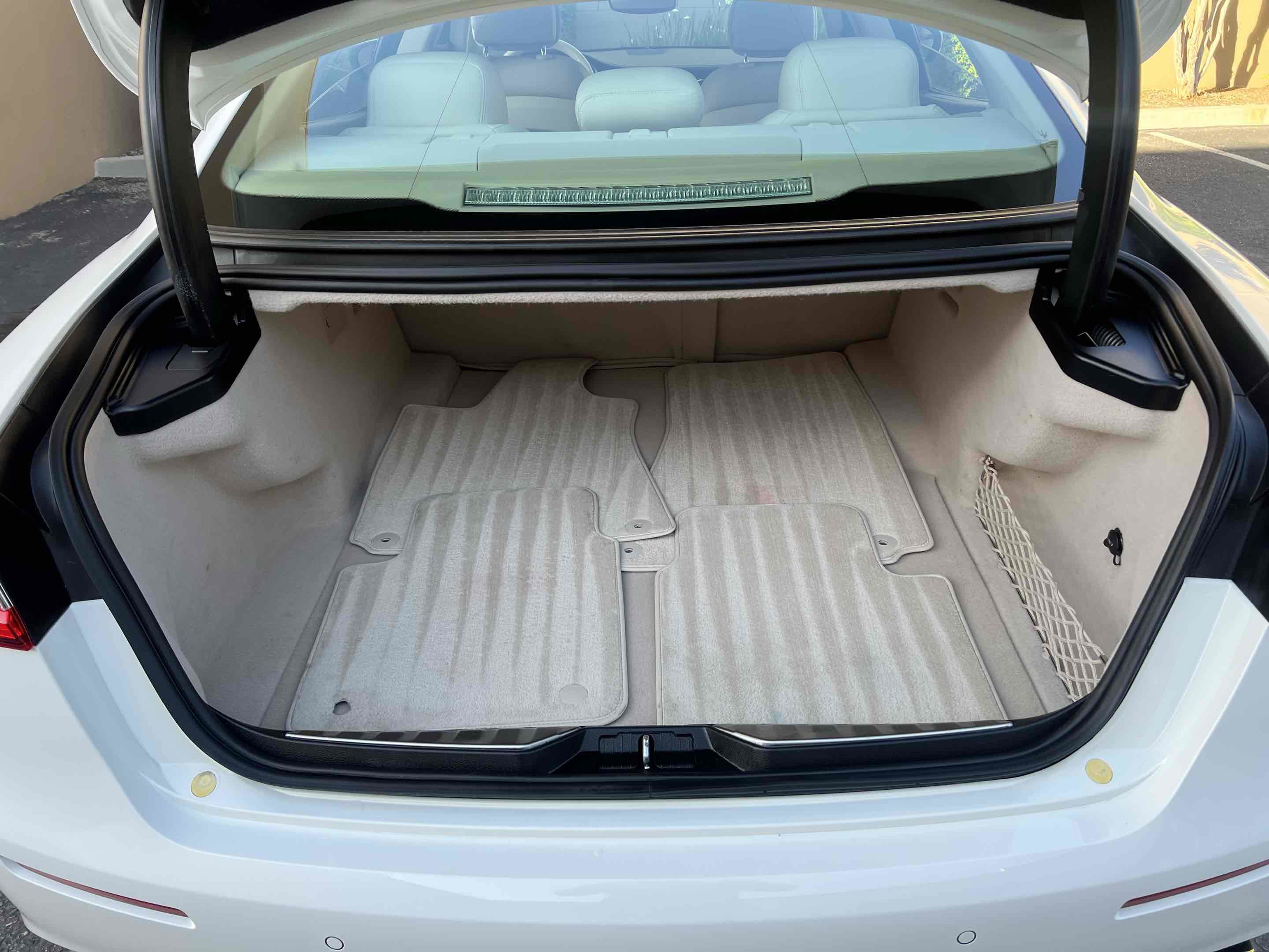 Used 2018 Maserati Quattroporte S RWD image 38