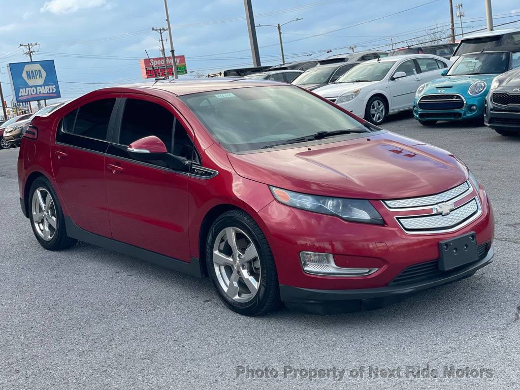 Used 2014 Chevrolet Volt Premium w/ Premium Trim Package image 4