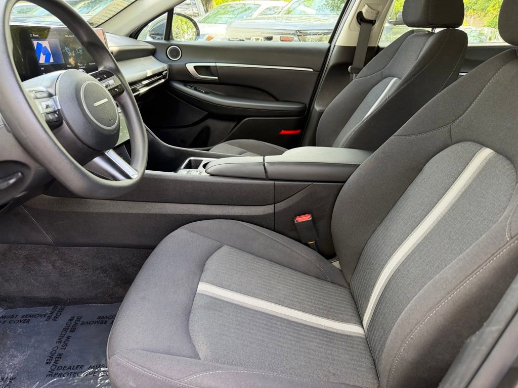 Used 2025 Hyundai Sonata SEL FWD image 18
