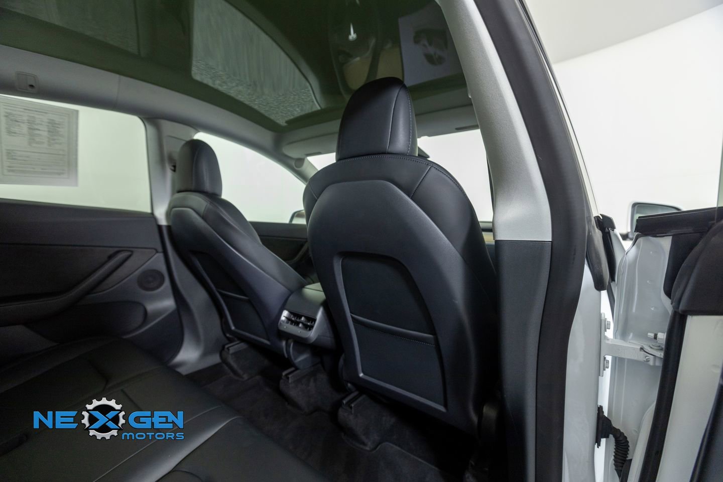 Used 2022 Tesla Model Y Performance image 33