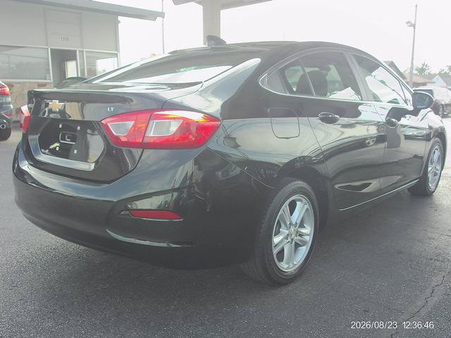 Used 2016 Chevrolet Cruze LT w/ Sun And Sound Package FWD image 3