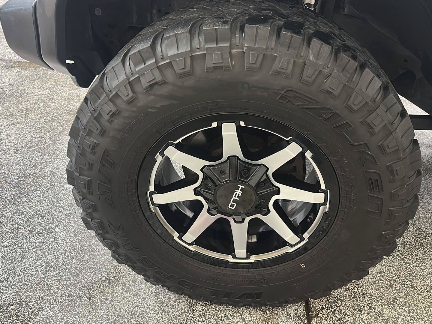 Used 2020 Jeep Gladiator Sport w/ Quick Order Package 24S AWD/4WD image 12
