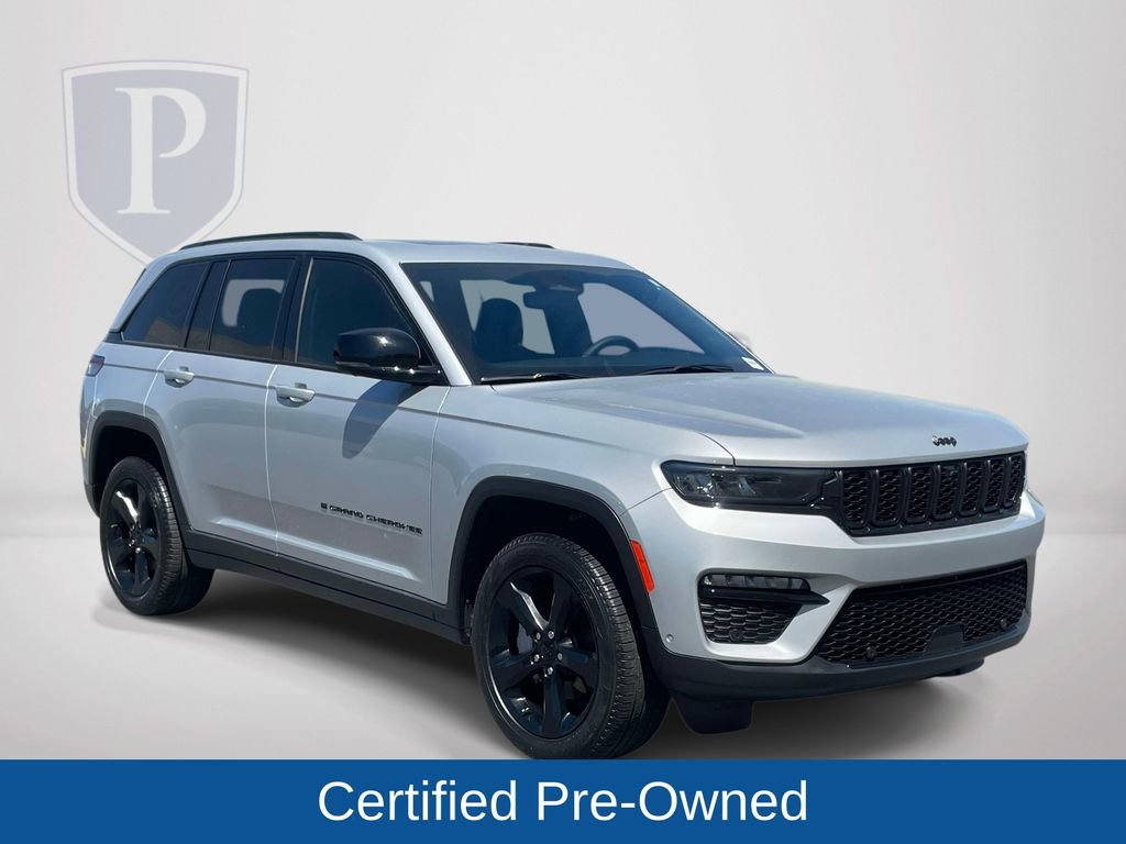 Certified 2025 Jeep Grand Cherokee Limited w/ Luxury Tech Group II image 2