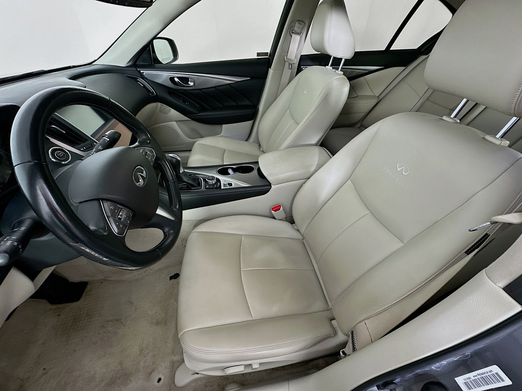 Used 2014 INFINITI Q50 Premium w/ Navigation Package image 13