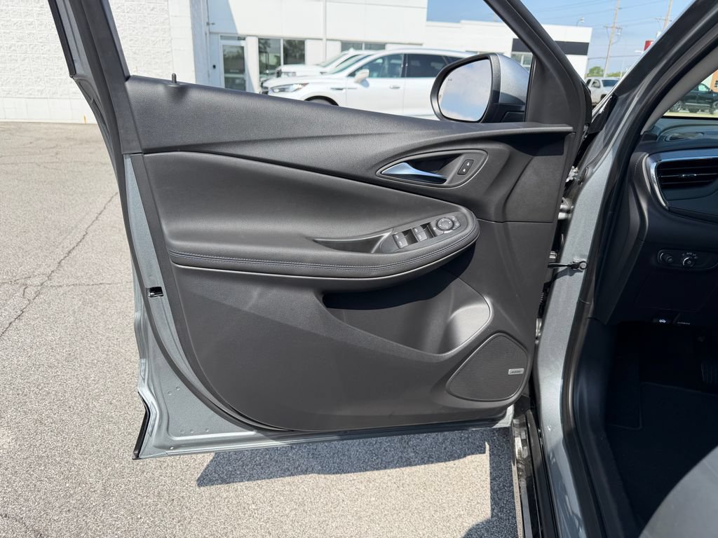 New 2026 Buick Encore GX Sport Touring w/ Advanced Technology Package FWD image 22