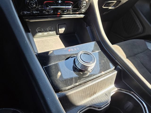 Used 2024 Jeep Grand Cherokee Altitude AWD/4WD image 16