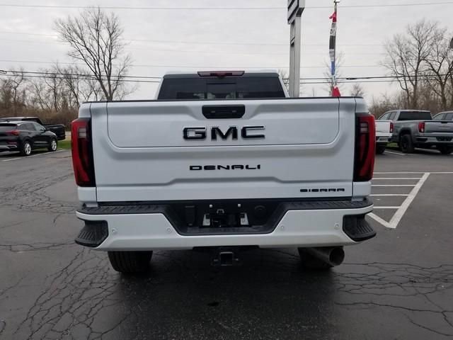 New 2026 GMC Sierra 2500 Denali w/ Denali Reserve Package image 6
