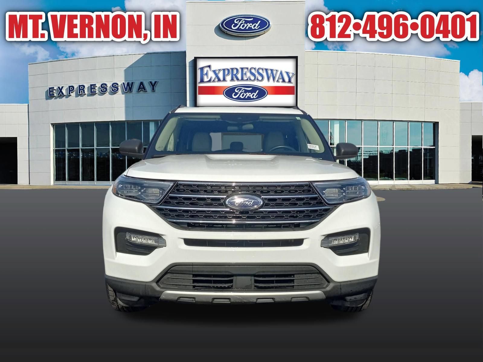Used 2023 Ford Explorer XLT w/ Equipment Group 202A AWD/4WD image 4