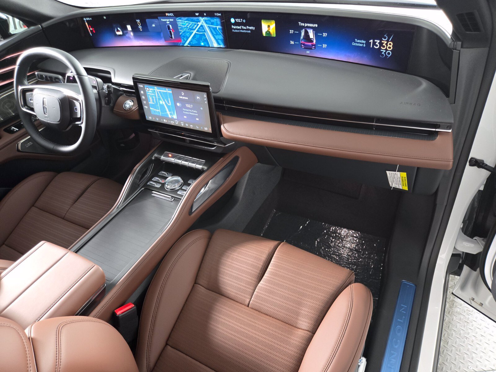 New 2026 Lincoln Nautilus Reserve AWD/4WD image 21