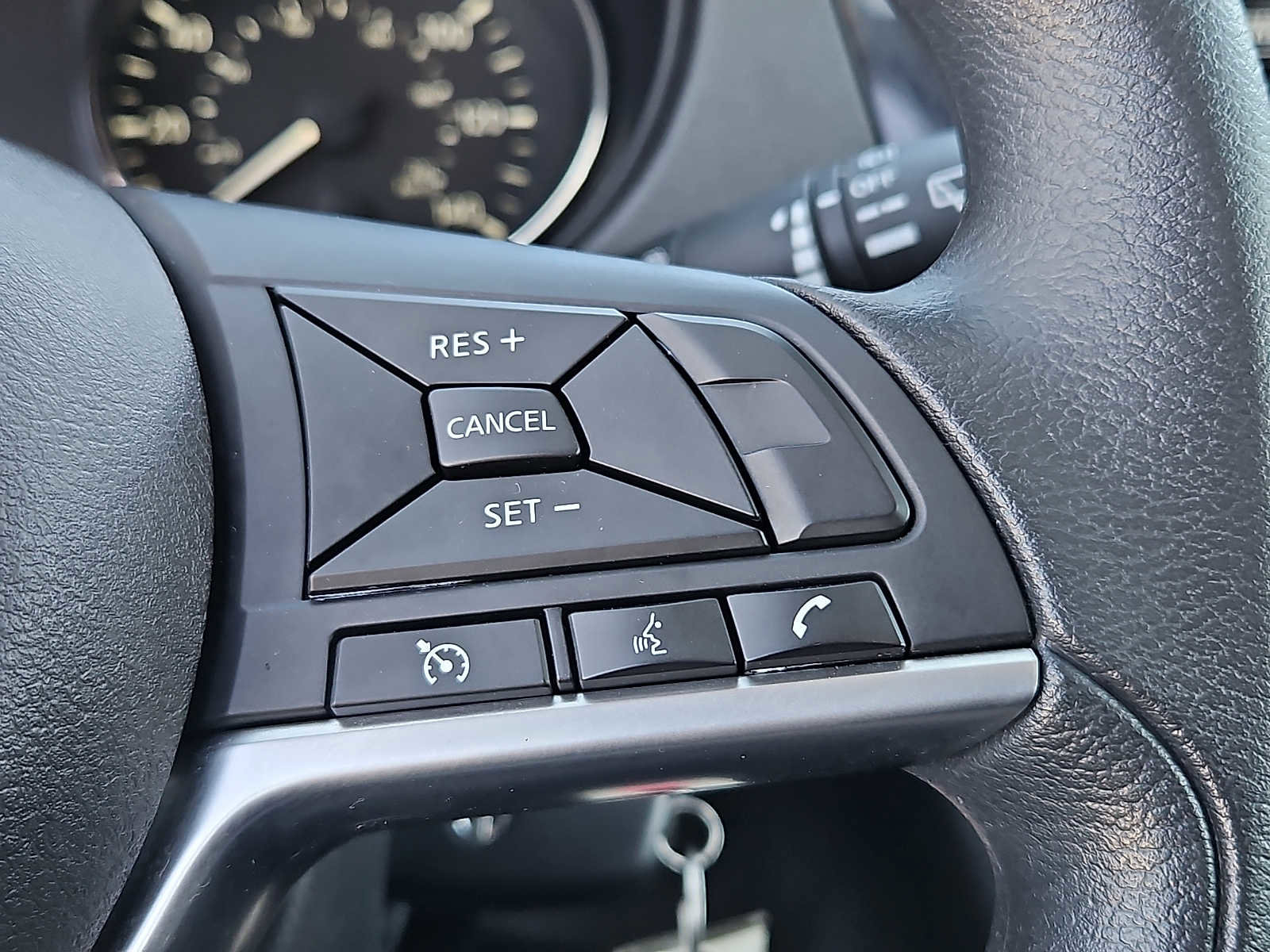 Used 2020 Nissan Rogue Sport S AWD/4WD image 21
