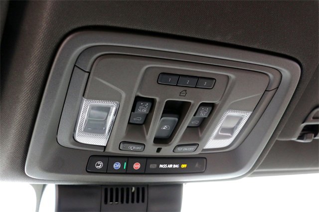 Used 2024 Chevrolet Silverado 1500 LTZ w/ LTZ Premium Texas Edition image 19