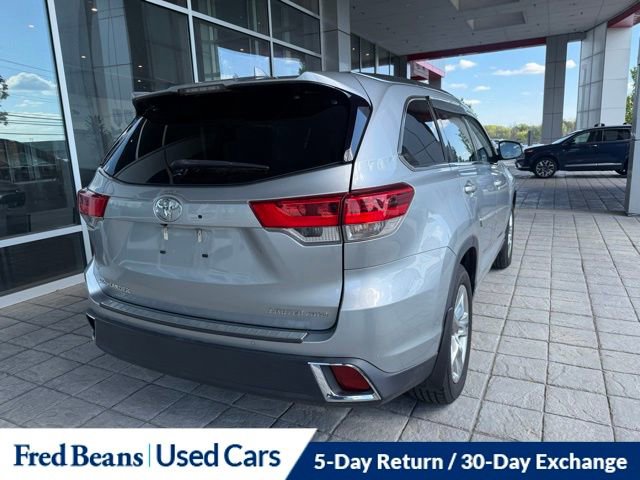 Used 2019 Toyota Highlander Limited AWD/4WD image 4