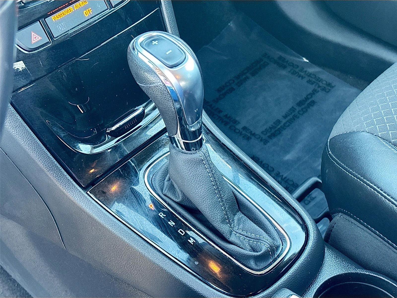 Used 2019 Buick Encore Preferred image 17