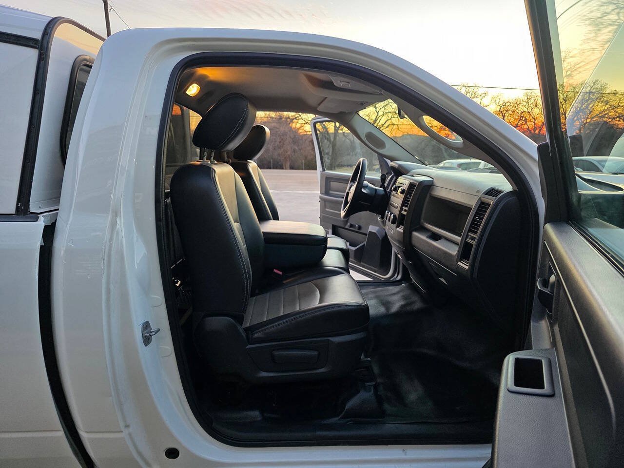 Used 2012 RAM 1500 ST w/ Trailer Brake Control Group RWD image 17