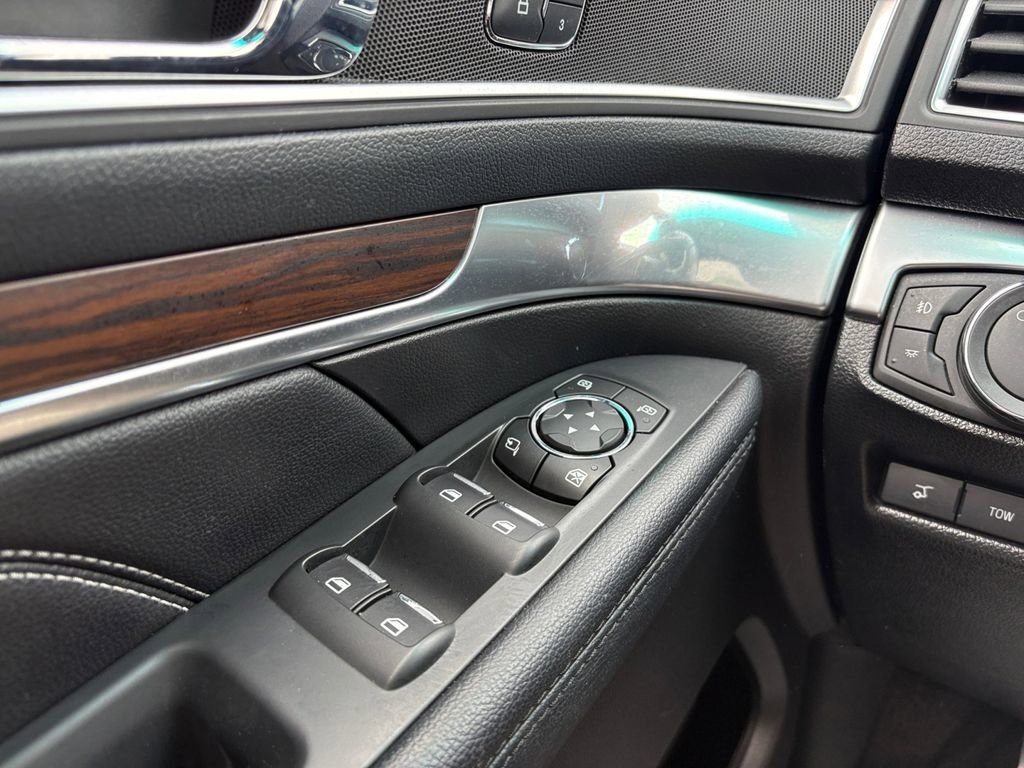 Used 2016 Ford Explorer Limited w/ Equipment Group 301A image 14