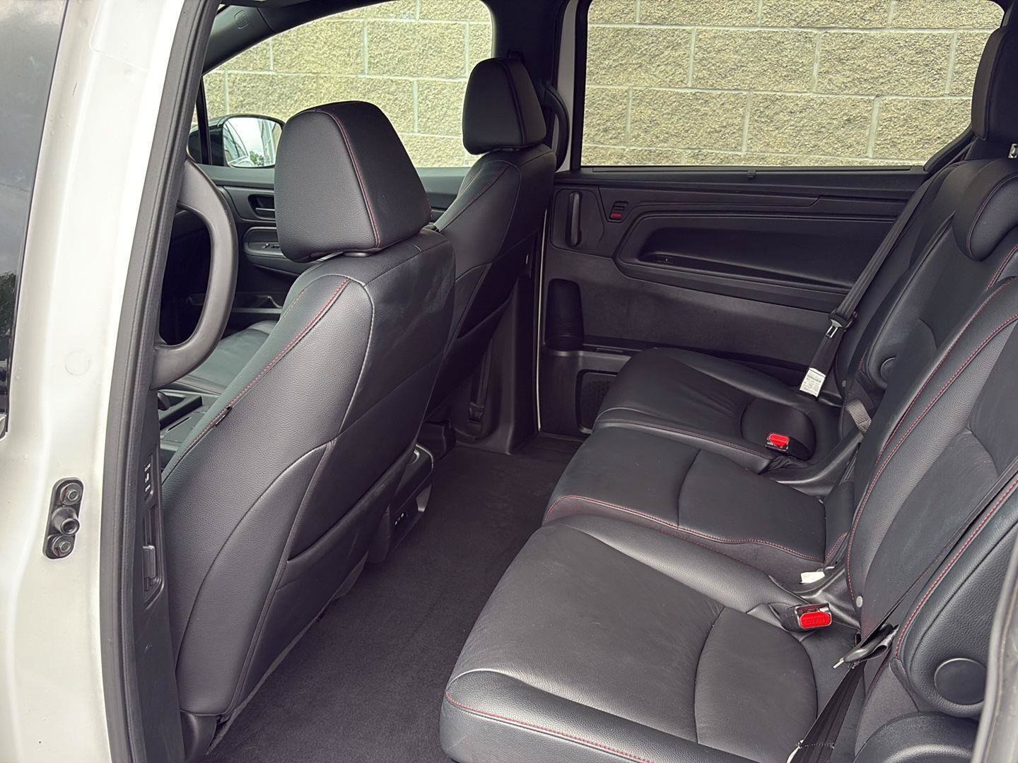 Used 2025 Honda Odyssey Sport-L image 37