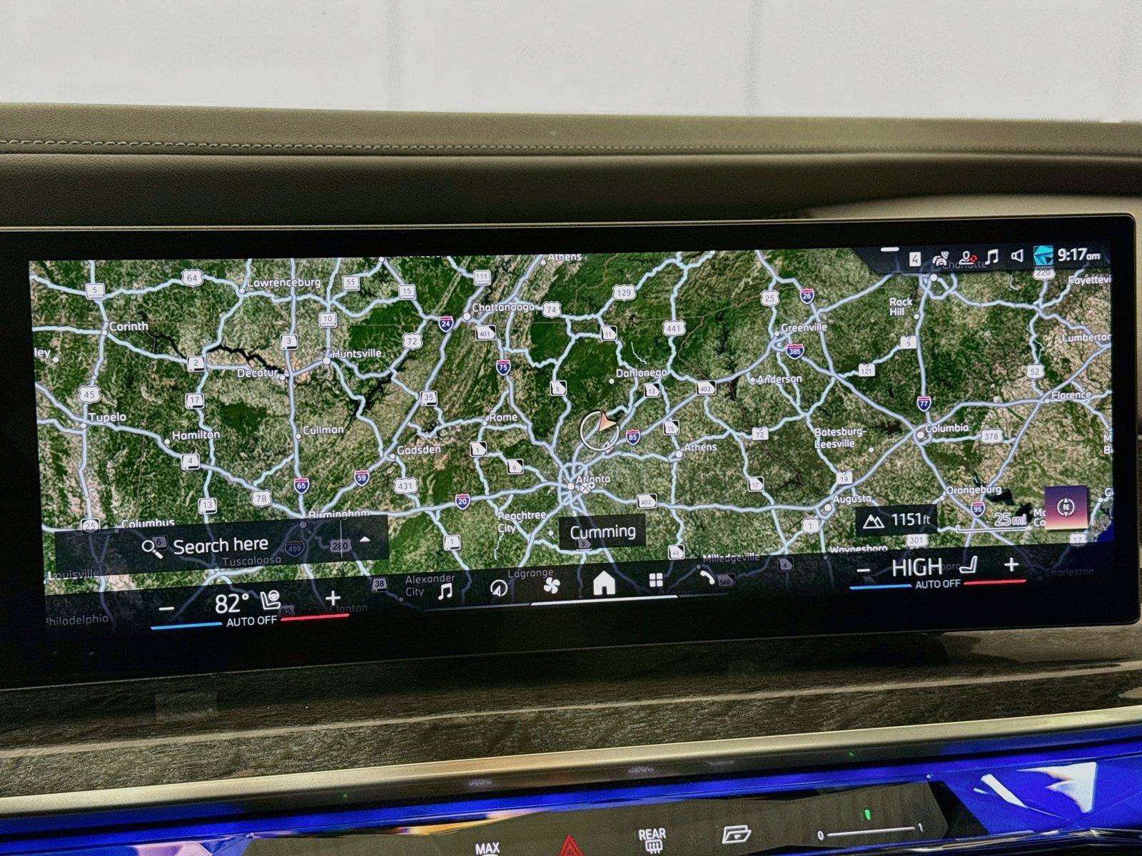 Used 2025 BMW 740i RWD image 7