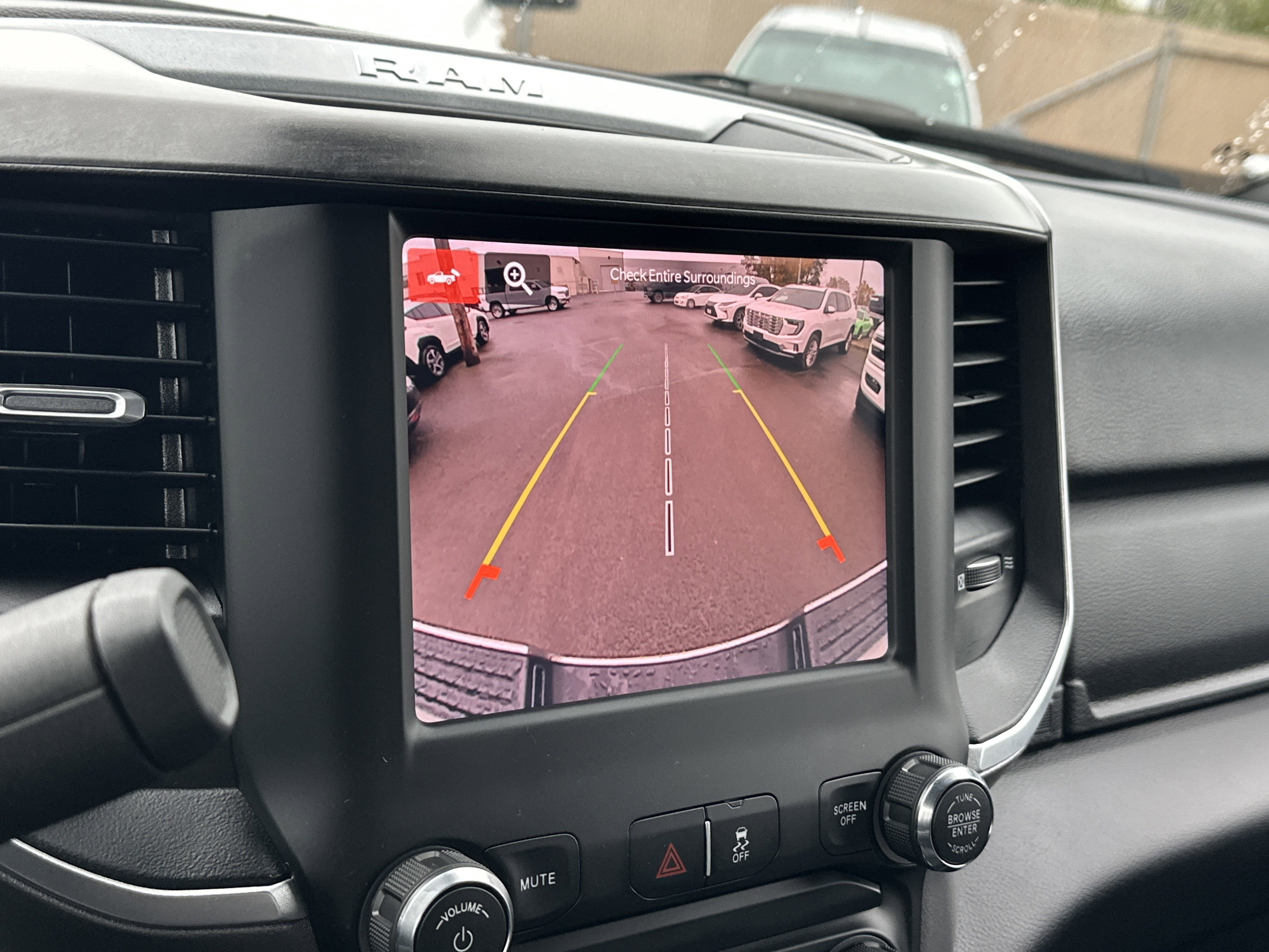 Used 2024 RAM 2500 Big Horn image 22