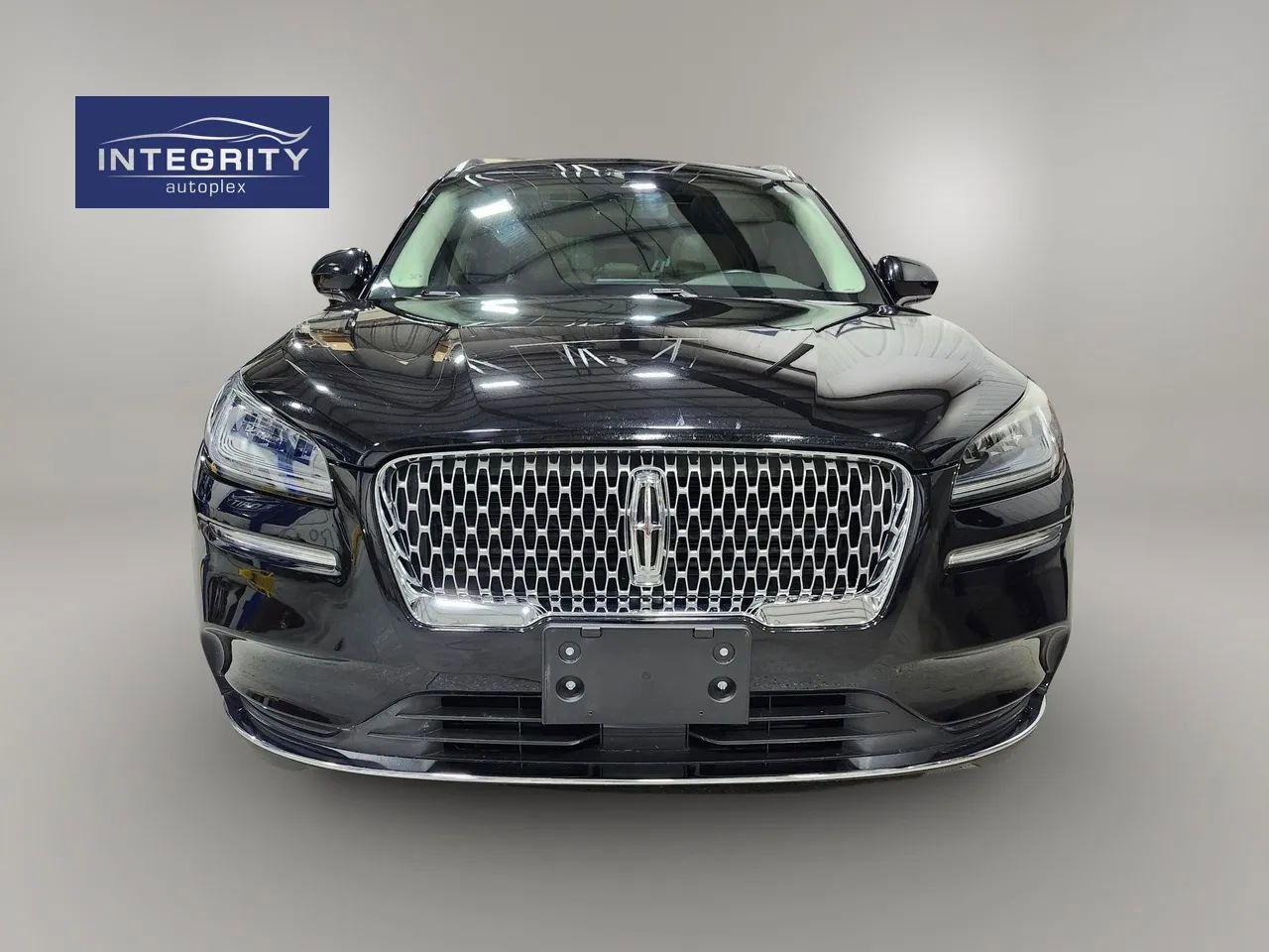 Used 2020 Lincoln Corsair FWD w/ Premium Package image 8