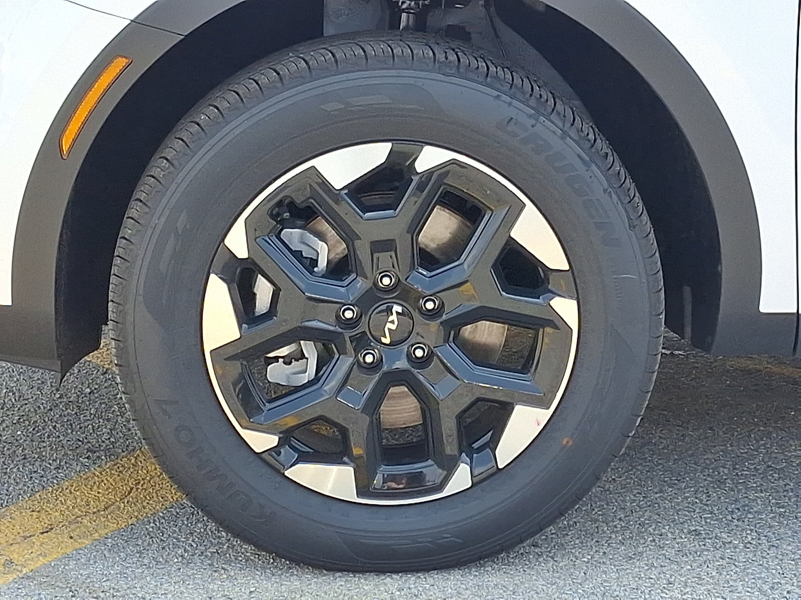 New 2026 Kia Sorento S AWD/4WD image 6