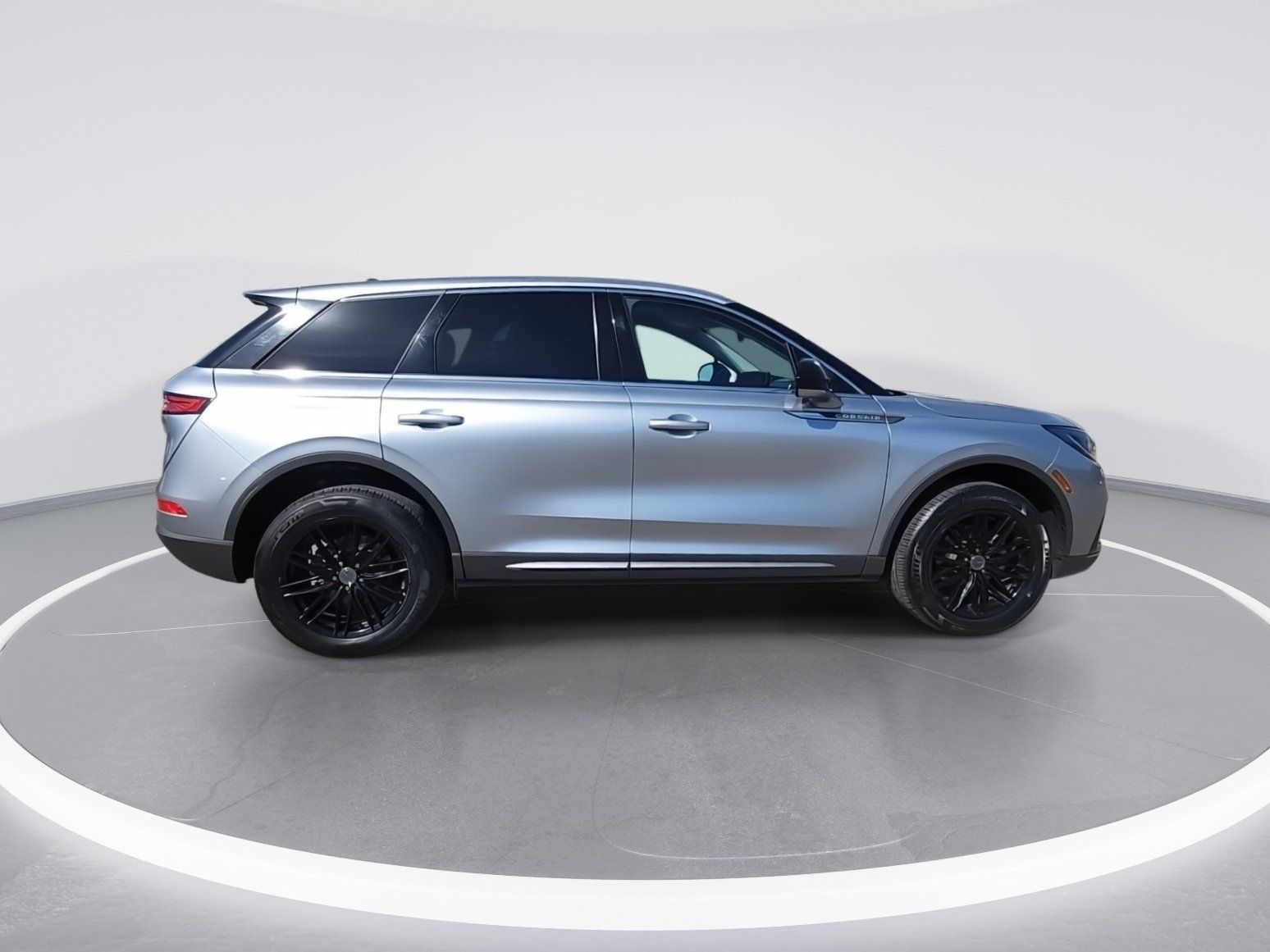Used 2023 Lincoln Corsair AWD image 9