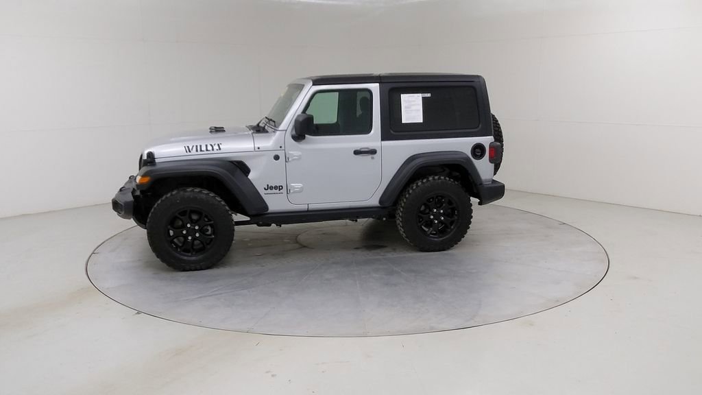 Used 2023 Jeep Wrangler Willys image 17