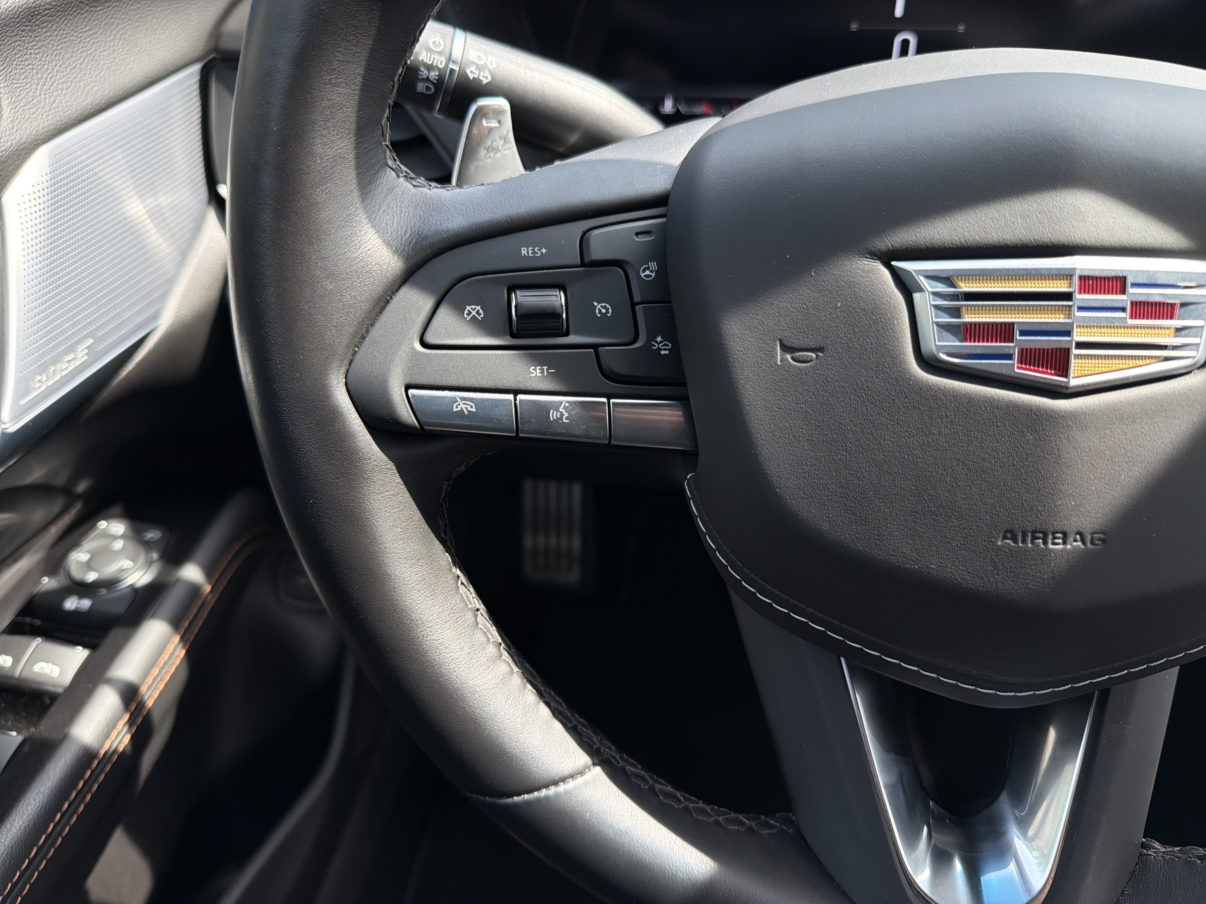Used 2025 Cadillac CT4 V w/ Technology Package RWD image 18