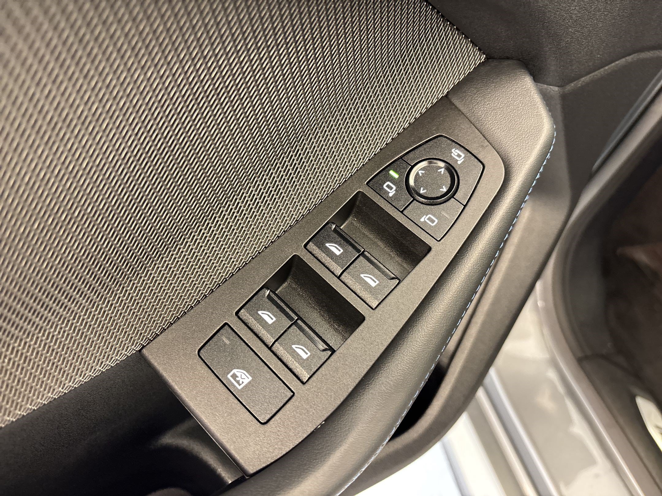 Used 2025 BMW M235i xDrive w/ M Performance Package AWD/4WD image 12