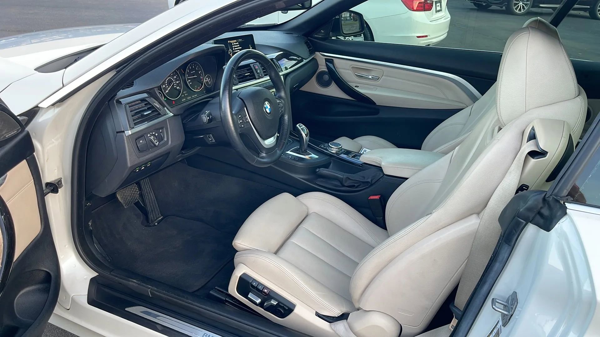 Used 2016 BMW 435i xDrive Convertible image 18