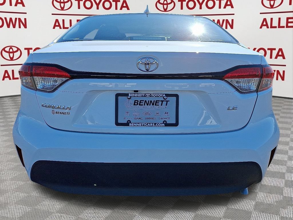 New 2026 Toyota Corolla LE FWD image 6