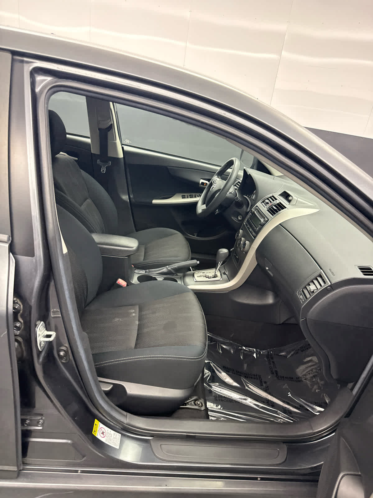 Used 2012 Toyota Corolla S FWD image 37