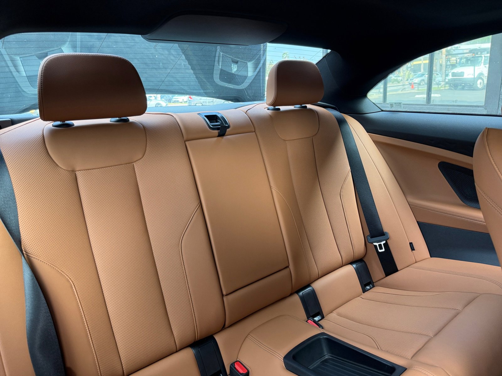 Used 2025 BMW 230i Coupe w/ M Sport Package image 16