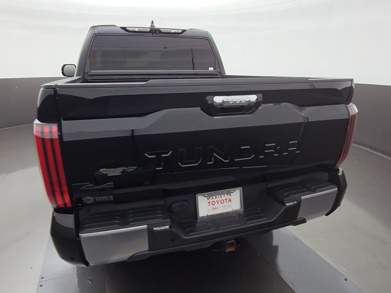 Used 2023 Toyota Tundra Limited w/ TRD Off-Road Package AWD/4WD image 7