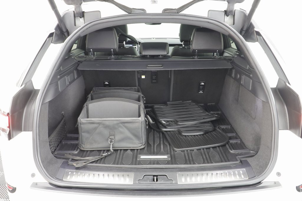 Used 2022 Land Rover Range Rover Velar R-Dynamic S image 19