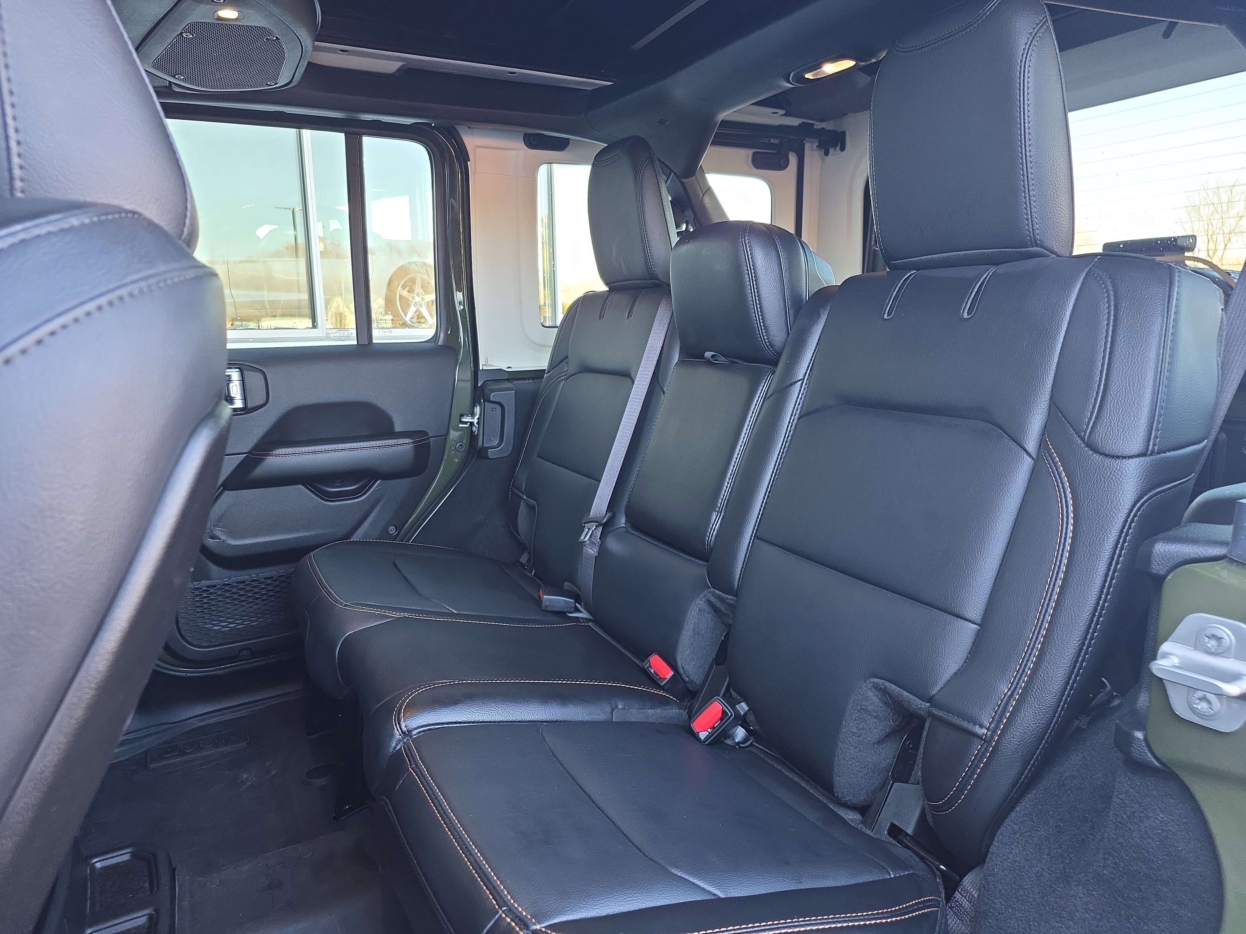 Used 2024 Jeep Wrangler Sahara w/ Technology Group image 44